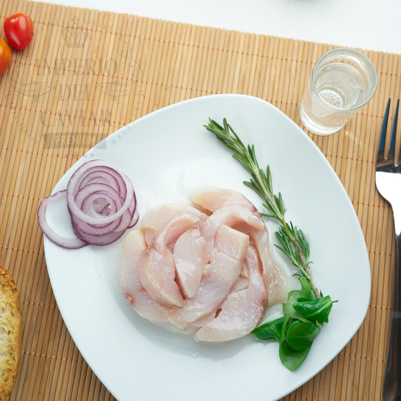 Filetes de Blanquillo Yakuto en Rodajas con Aceite